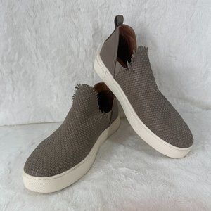 indigo rd. Khori Women's Sneakers sz 8.5M woven basket design "ir kicky" pull on